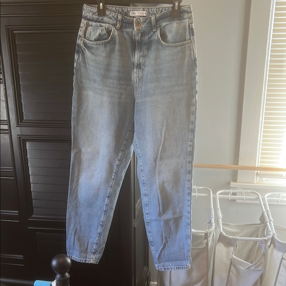 Zara Women's Light Blue Jeans
